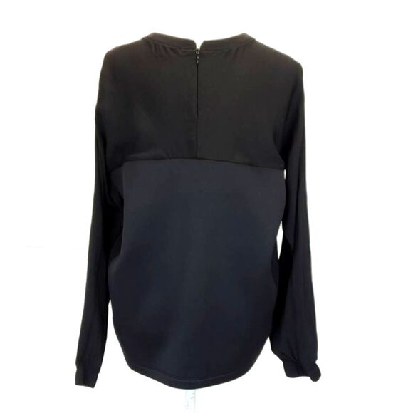 TROUVE Quilted Front Panel Black Long Sleeve Sweater - Picture 4 of 12